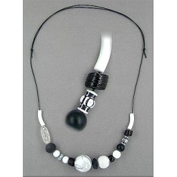 necklace beads black-grey