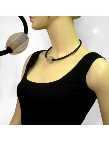 necklace olive shaped beads grooved
