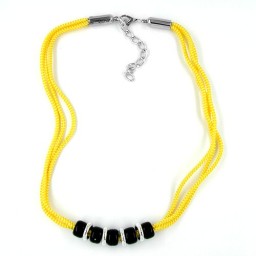 necklace yellow black silver-tone