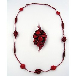 necklace fantasy beads red-black