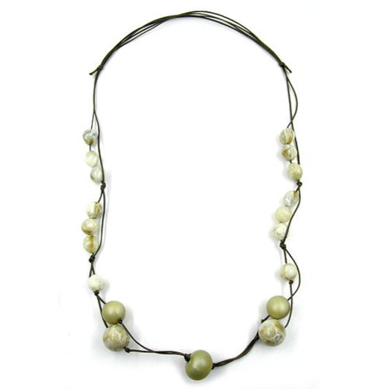 necklace beads white/ olive