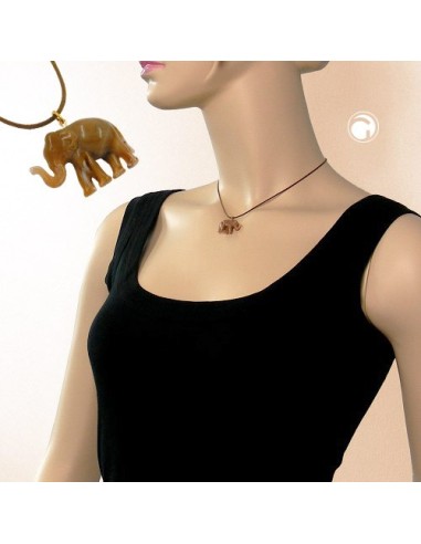 necklace elephant brown