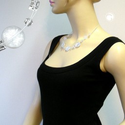 necklace 3x disk white glitter