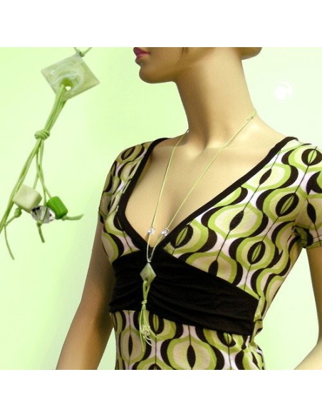 necklace light green beads