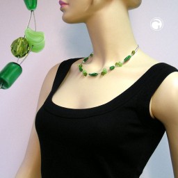 necklace glass beads green