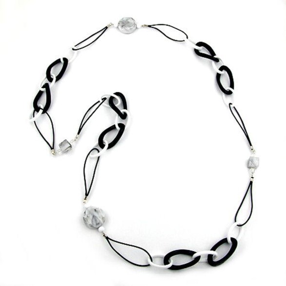 necklace black & white beads 100cm