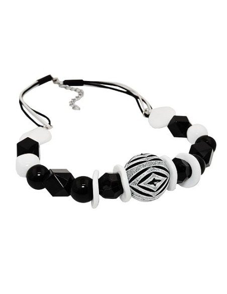 necklace varios beads black and white black and white cord